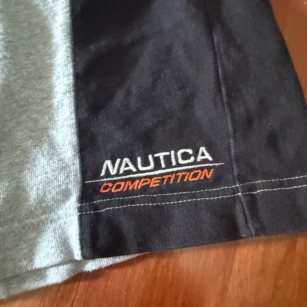 Vintage Nautica competition shorts - Picture 2 of 5